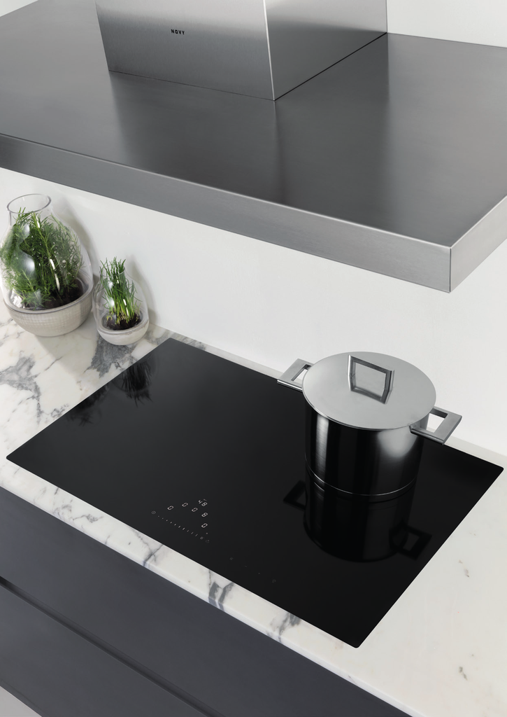 Table Novy Pro Induction verre noir brillant 900 x 520mm - 5 foyers - 4 x 240 x 200mm + 1 x Ø280mm - 11 100W + Fonction InTouch